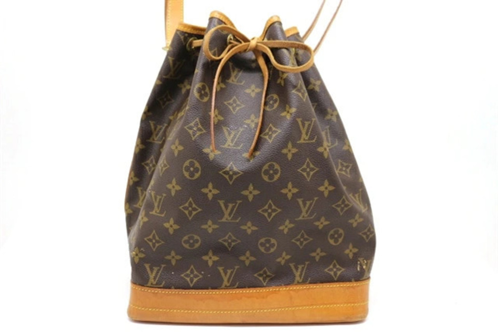 LOUIS VUITTON Noe Shoulder Bag Monogram